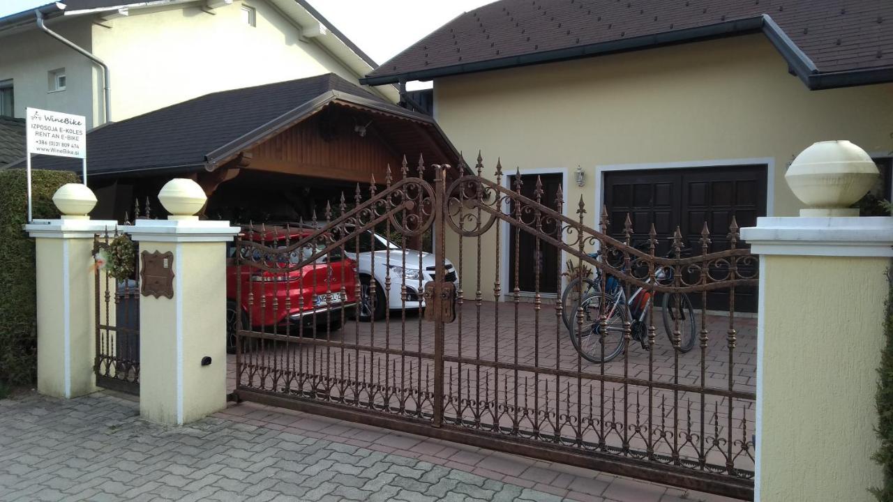 Apartma Golob Zgornja Kungota Екстериор снимка